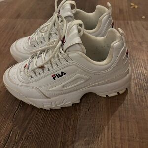 White Fila tennis shoes